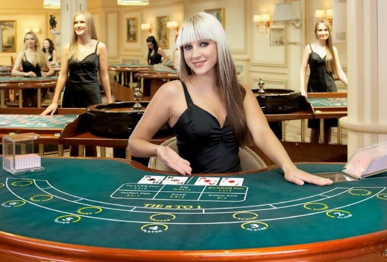 Cách Chơi Blackjack Live Tại F8bet Thuần Thục, Dễ Ăn Tiền